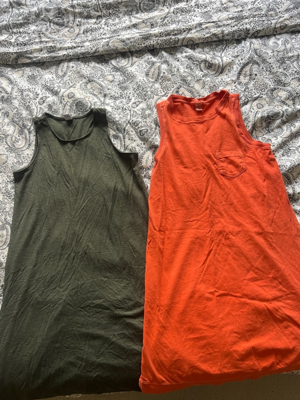 Sleeveless Old Navy Dresses - Olive & Bright Orange (XS)